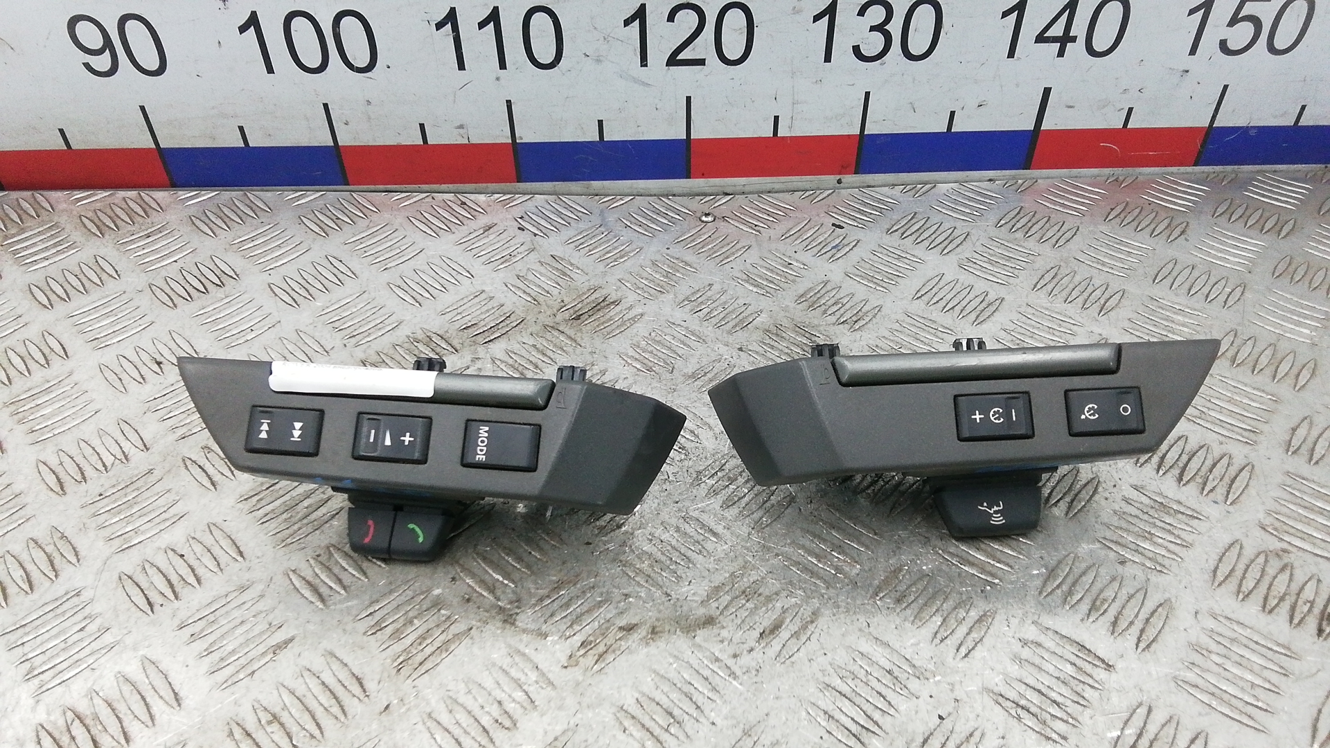 Кнопки руля Land Rover Range Rover 3