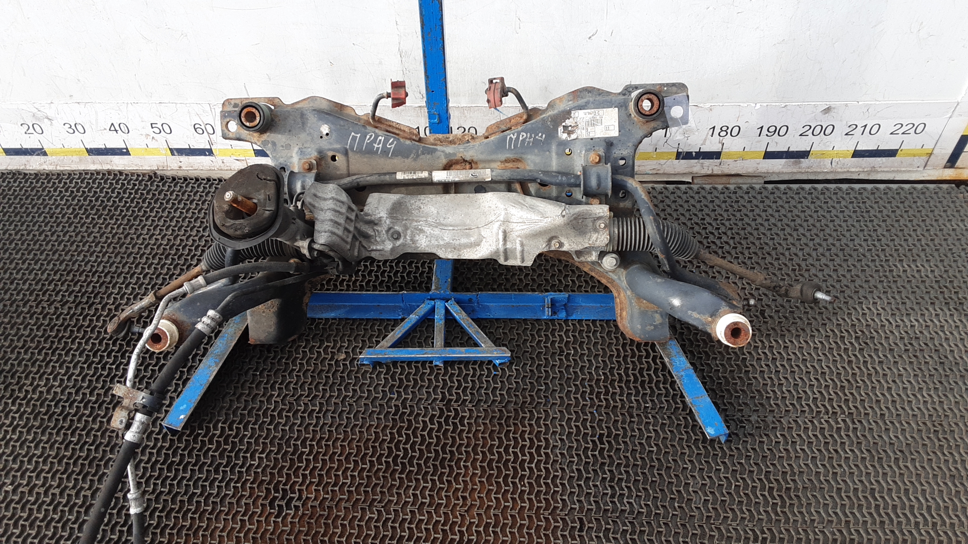 Балка подвески передняя Ford Kuga 1