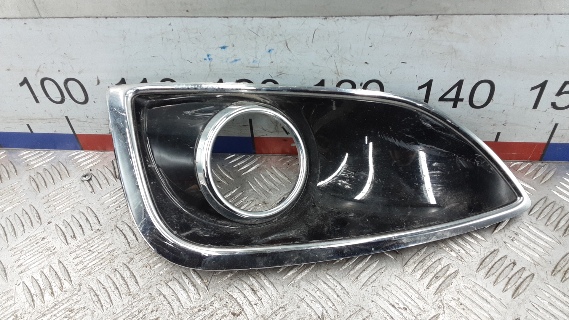 Решетка бампера передняя Hyundai ix35 1