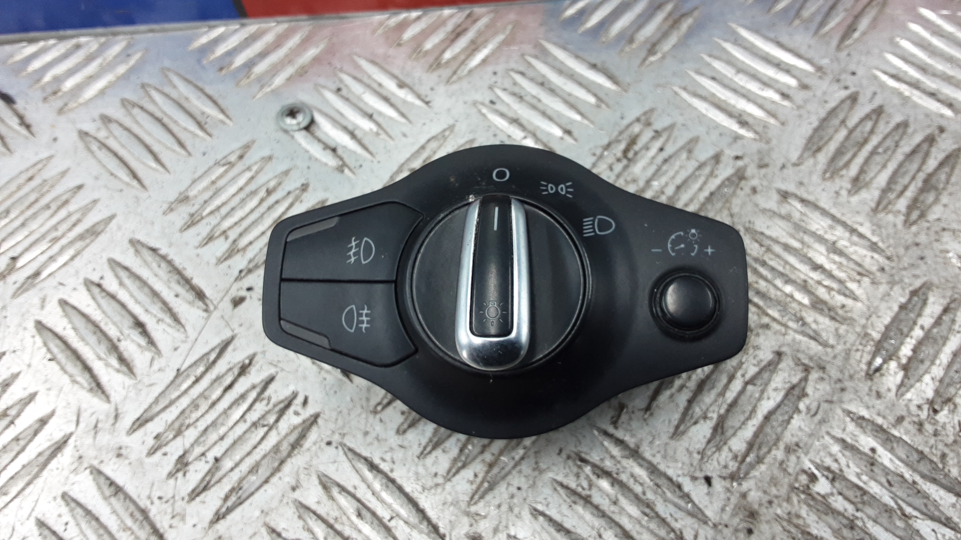 Переключатель света Audi A5 1