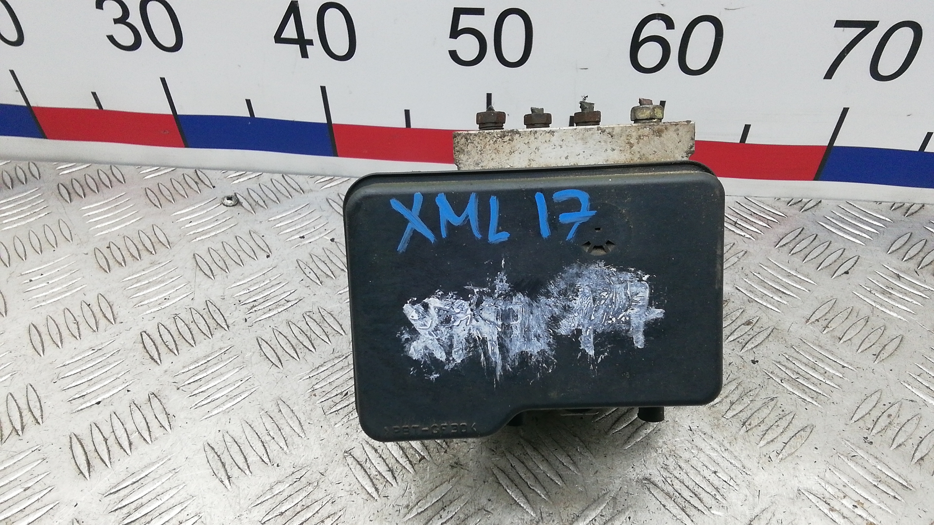 Блок ABS Mitsubishi L200 K4T