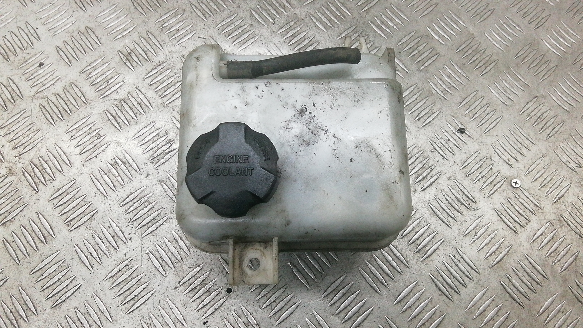 Бачок расширительный Hyundai ix35 1