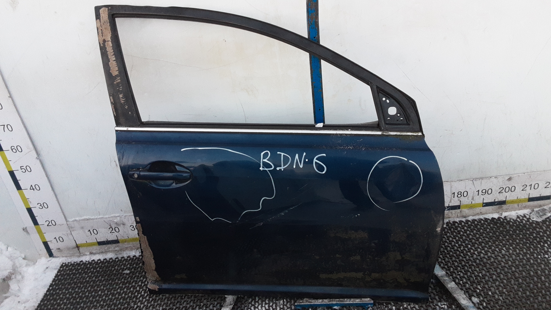 Дверь передняя правая Toyota Avensis T25