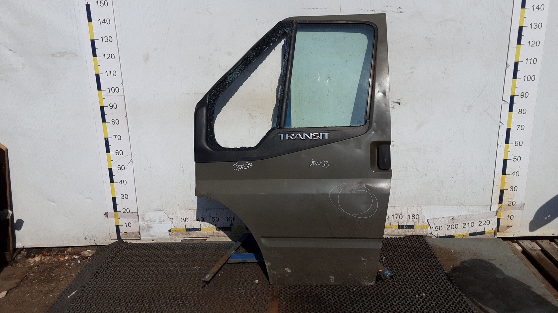 Дверь передняя левая Ford Transit 7