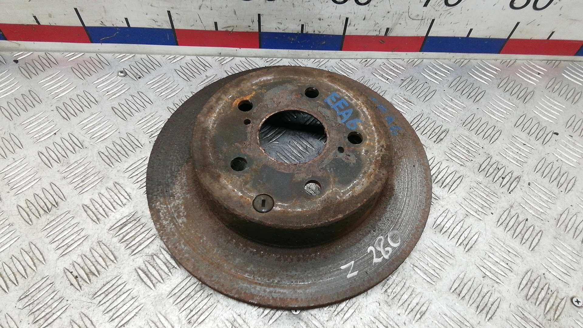 Диск тормозной задний Toyota RAV4 XA30
