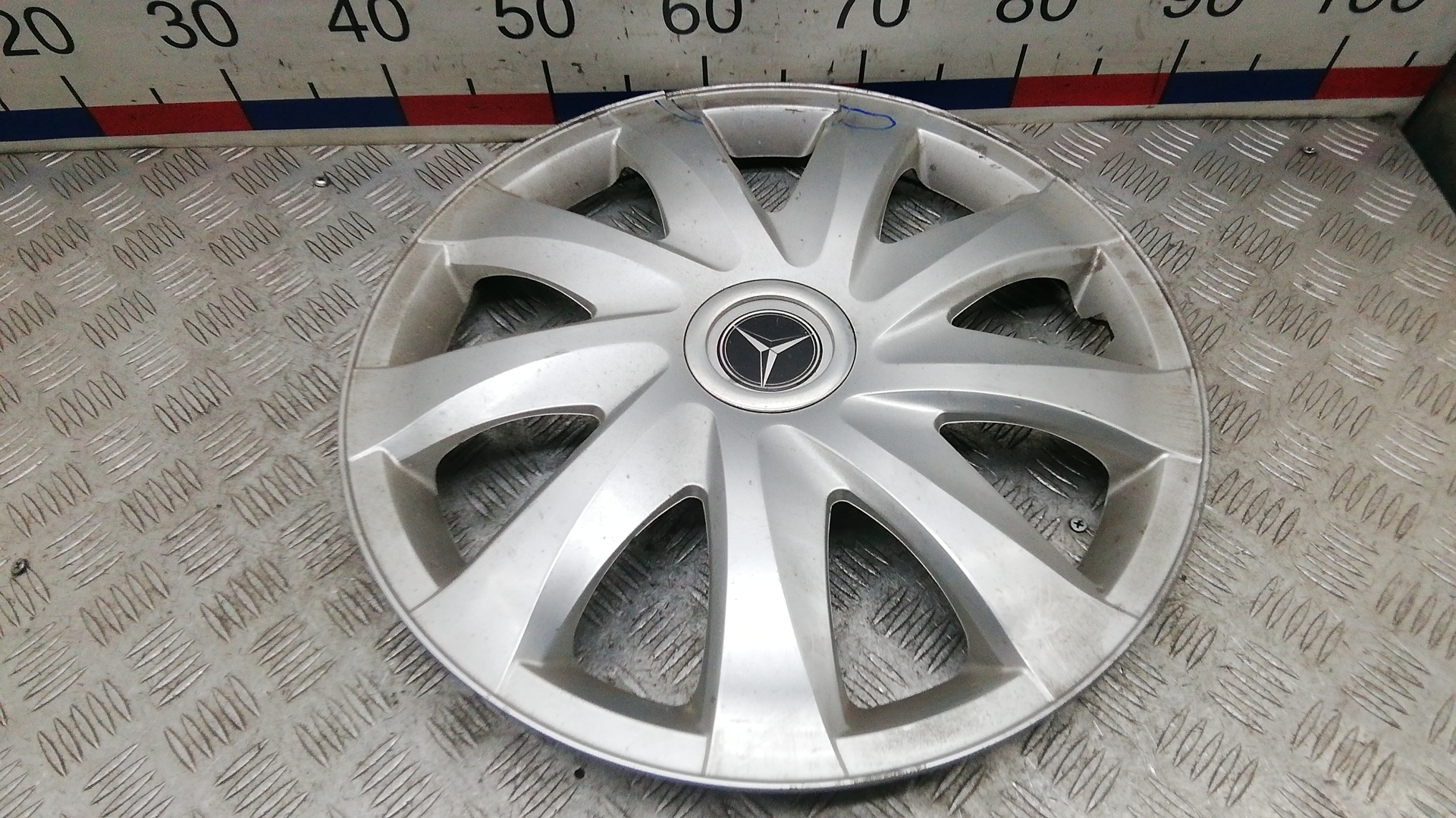 Колпак колесный Mercedes-Benz Vito W639