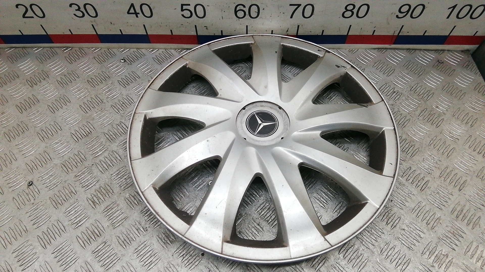 Колпак колесный Mercedes-Benz Vito W639
