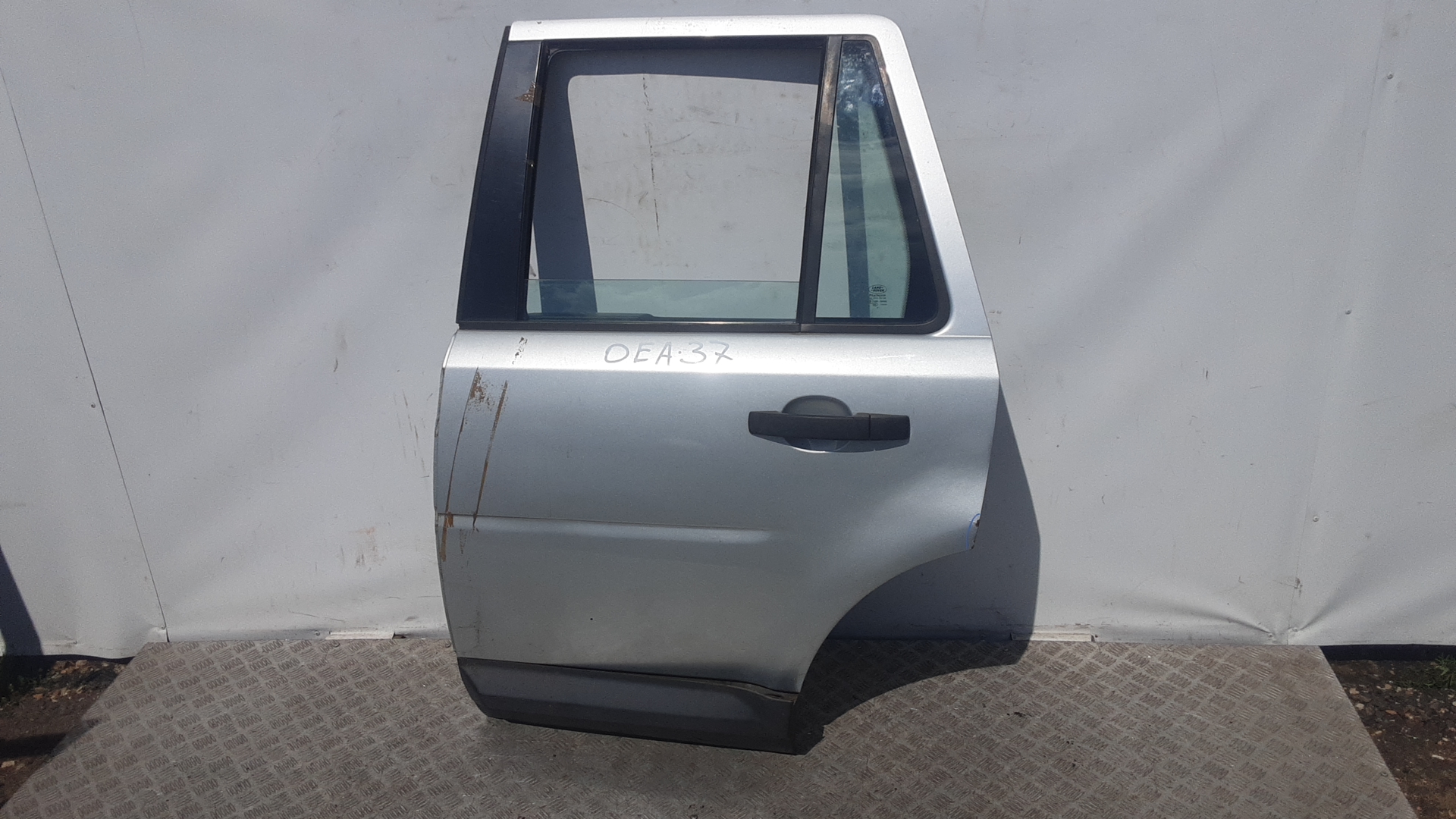 Дверь задняя левая Land Rover Freelander 2