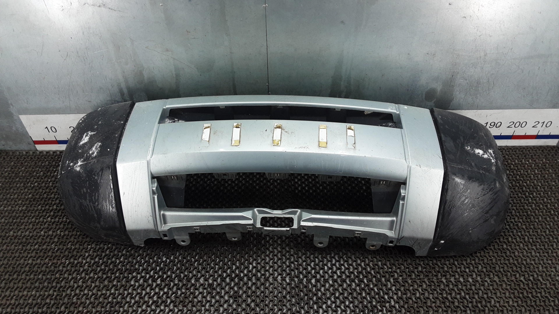 Бампер передний Land Rover Discovery 3