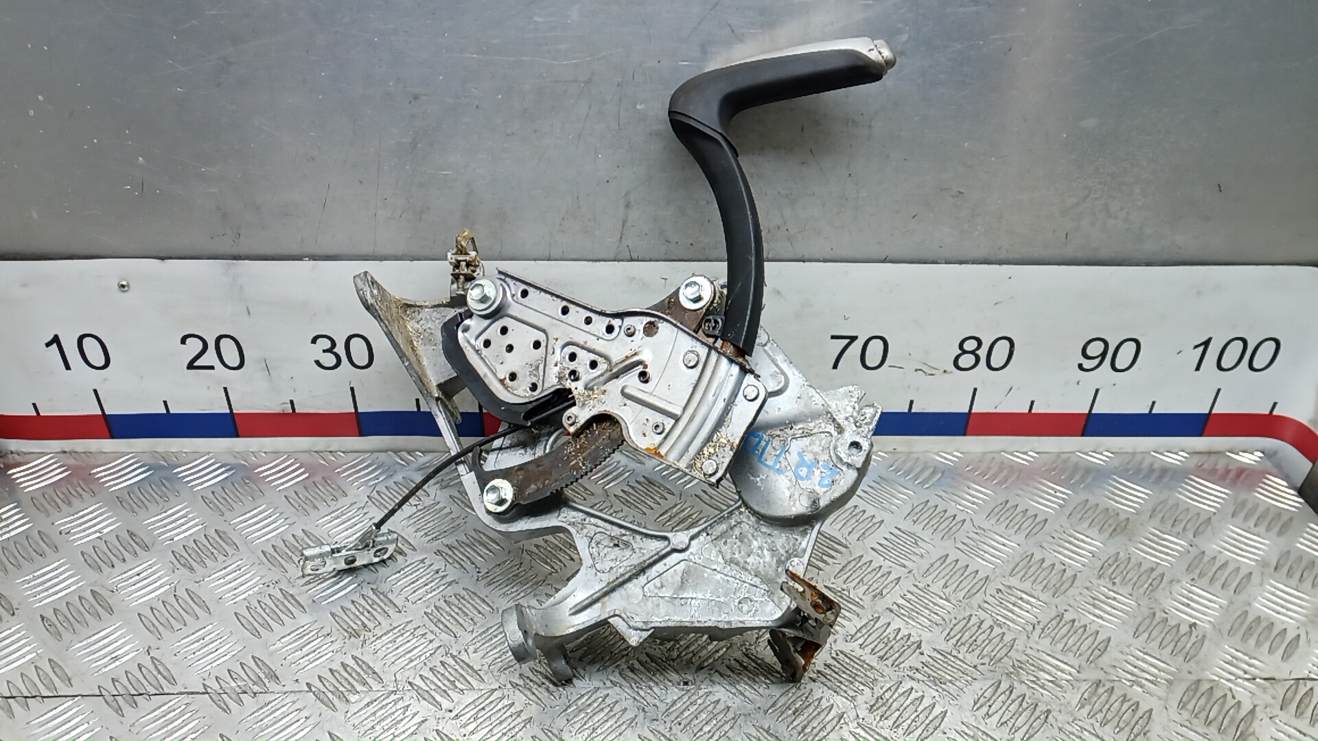 Рычаг ручного тормоза (ручник) Honda Civic 8