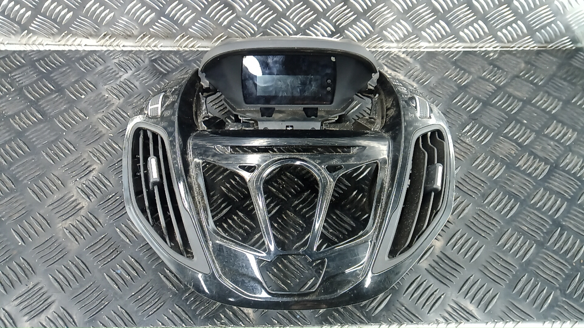 Монитор Ford B-MAX 1
