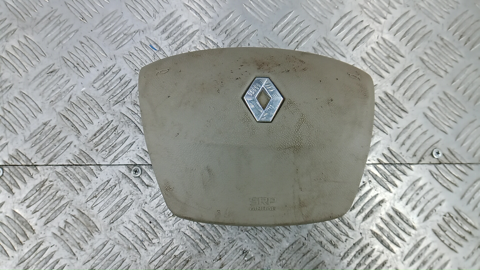 Подушка безопасности водителя Renault Scenic 3