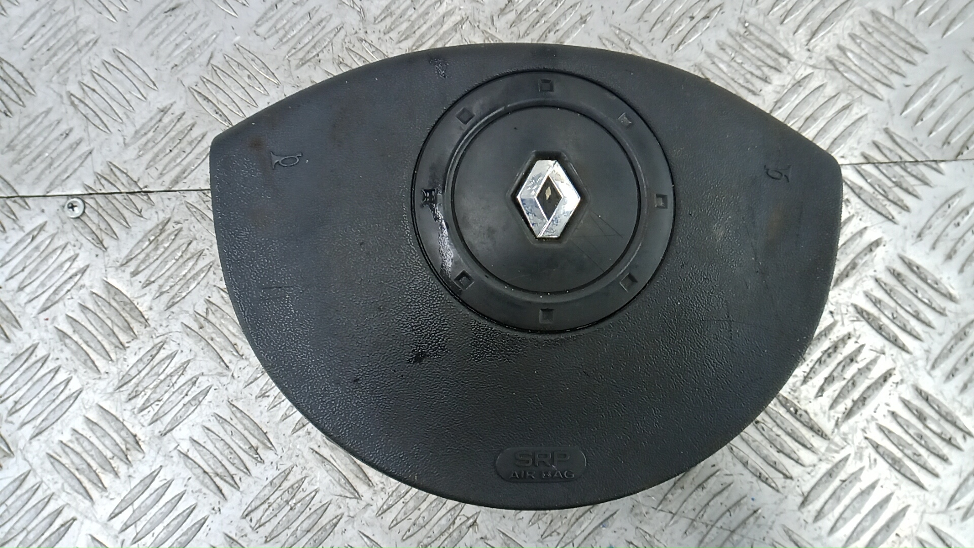 Подушка безопасности водителя Renault Scenic 2