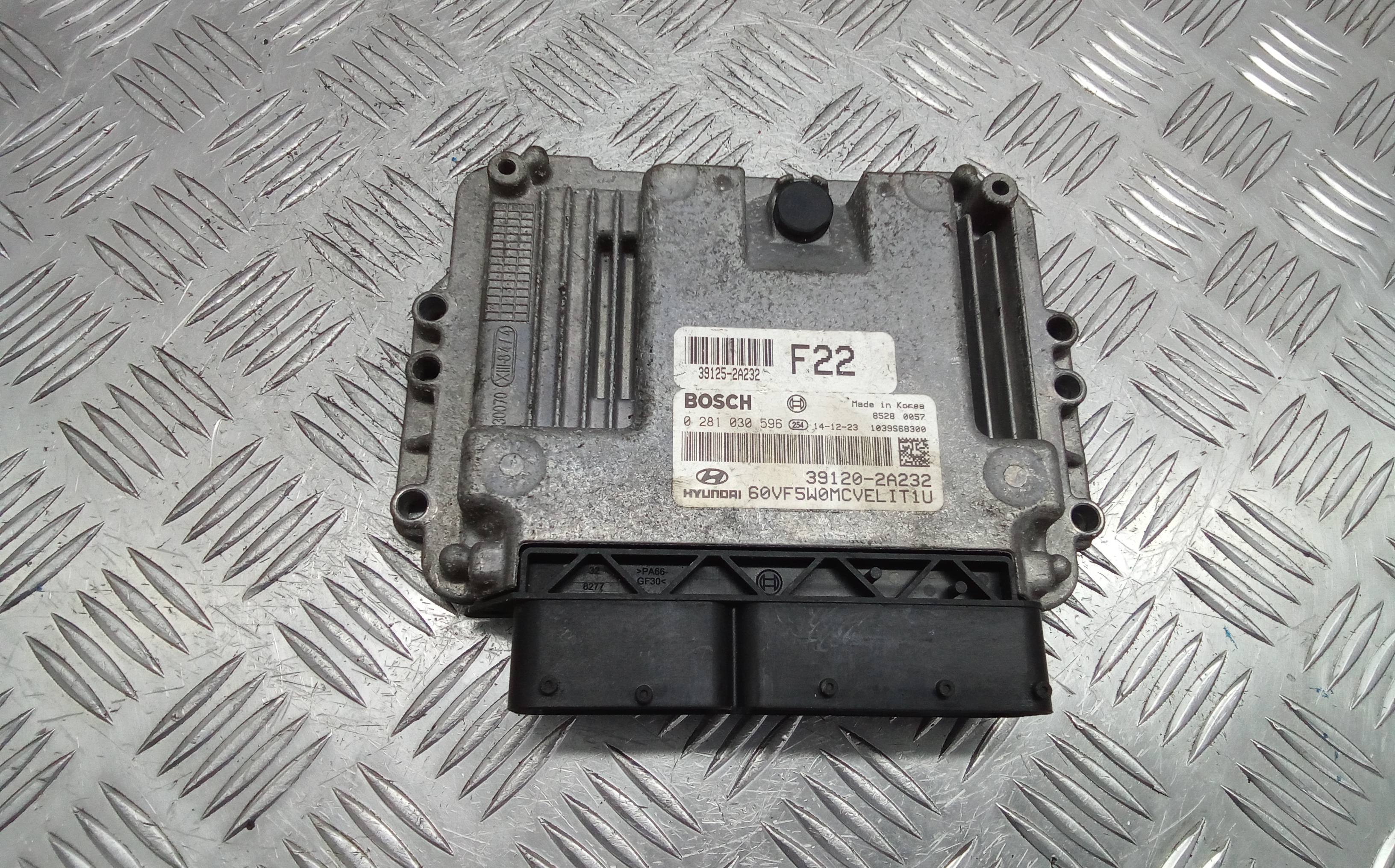 Блок управления двс Hyundai i40