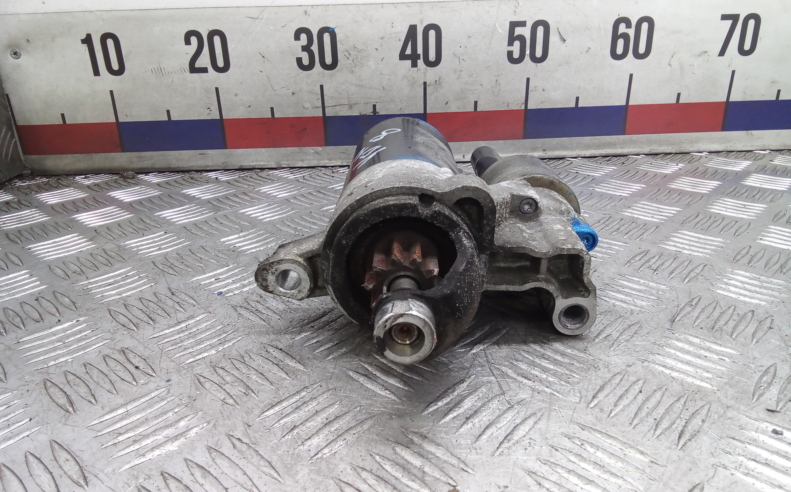 Стартер дизельный Audi A4
