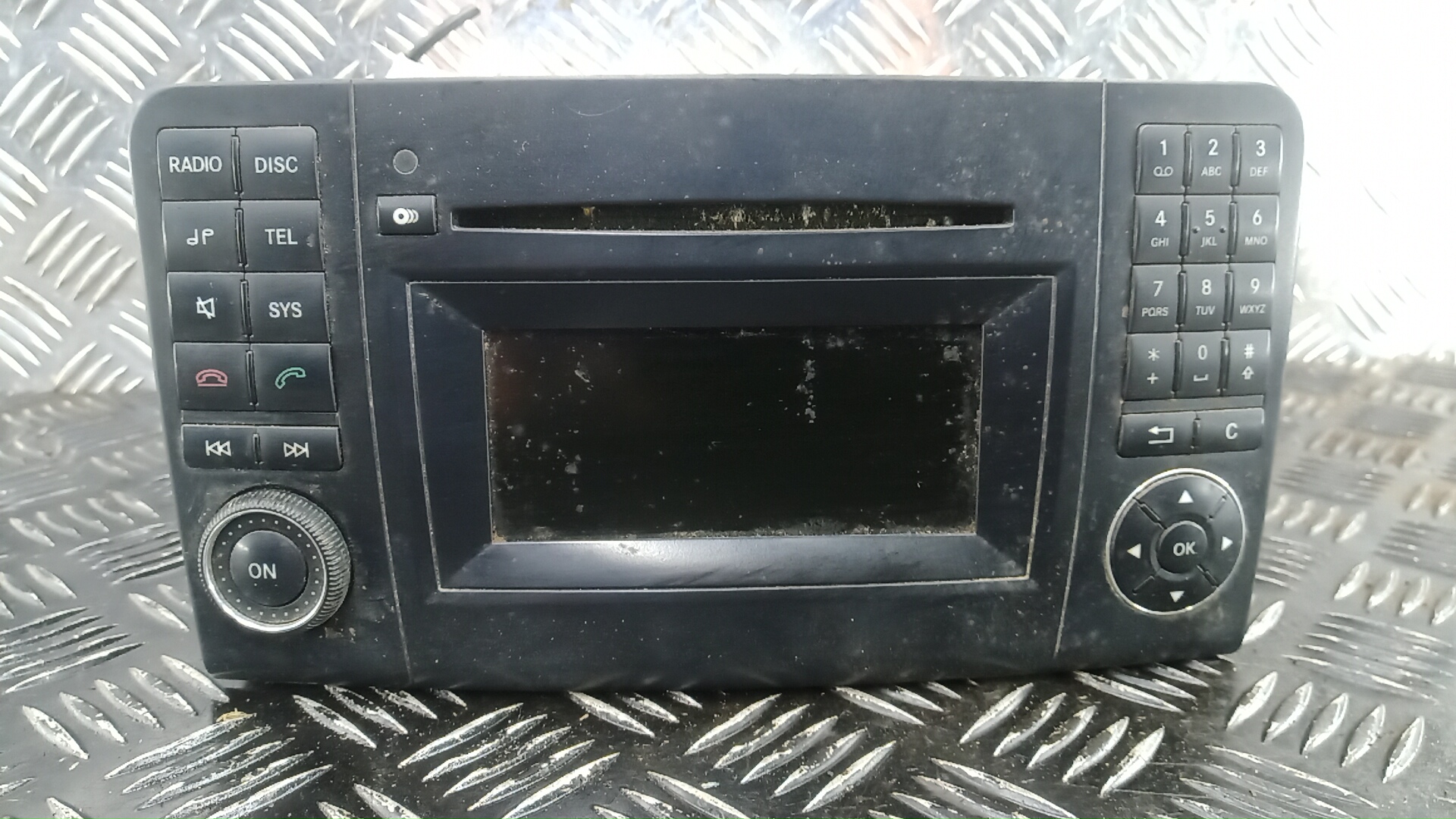 Магнитола Mercedes-Benz M-Class W164