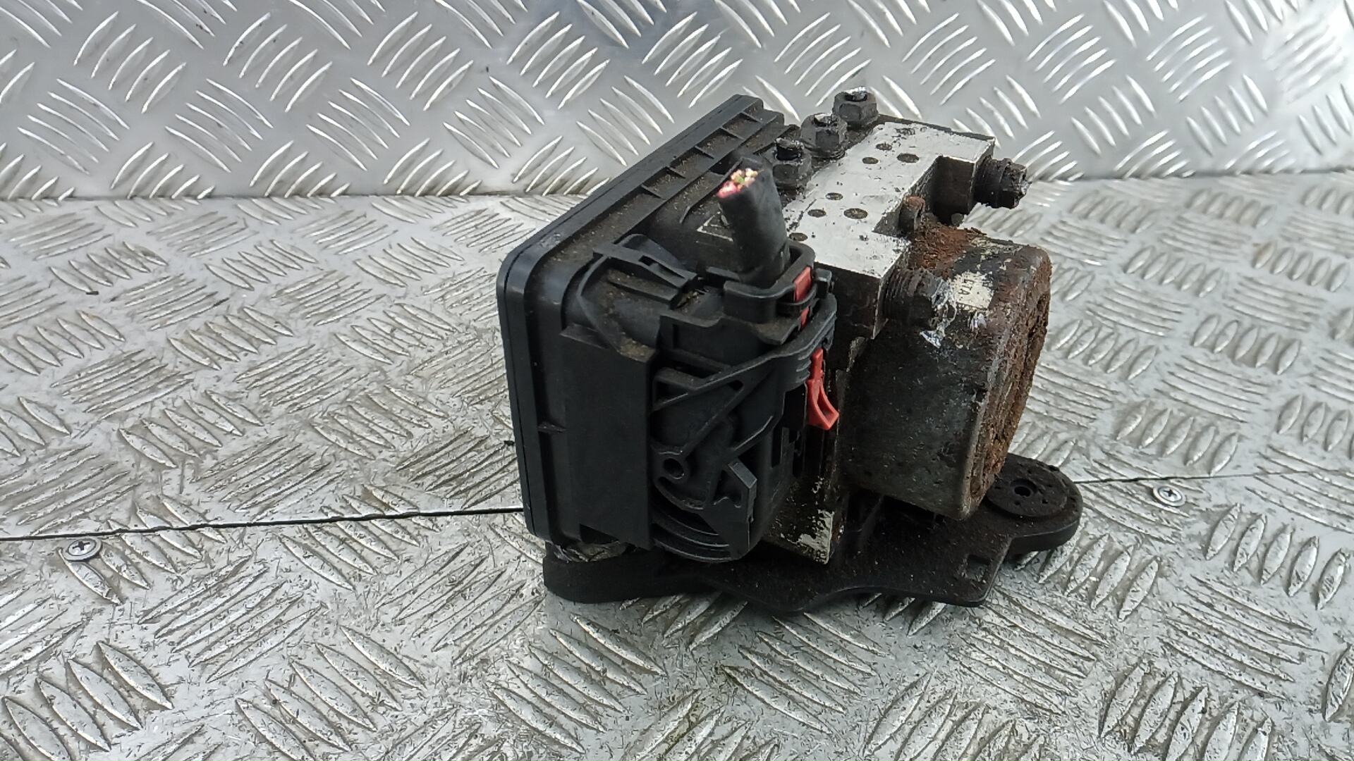 Блок ABS Skoda Octavia A7