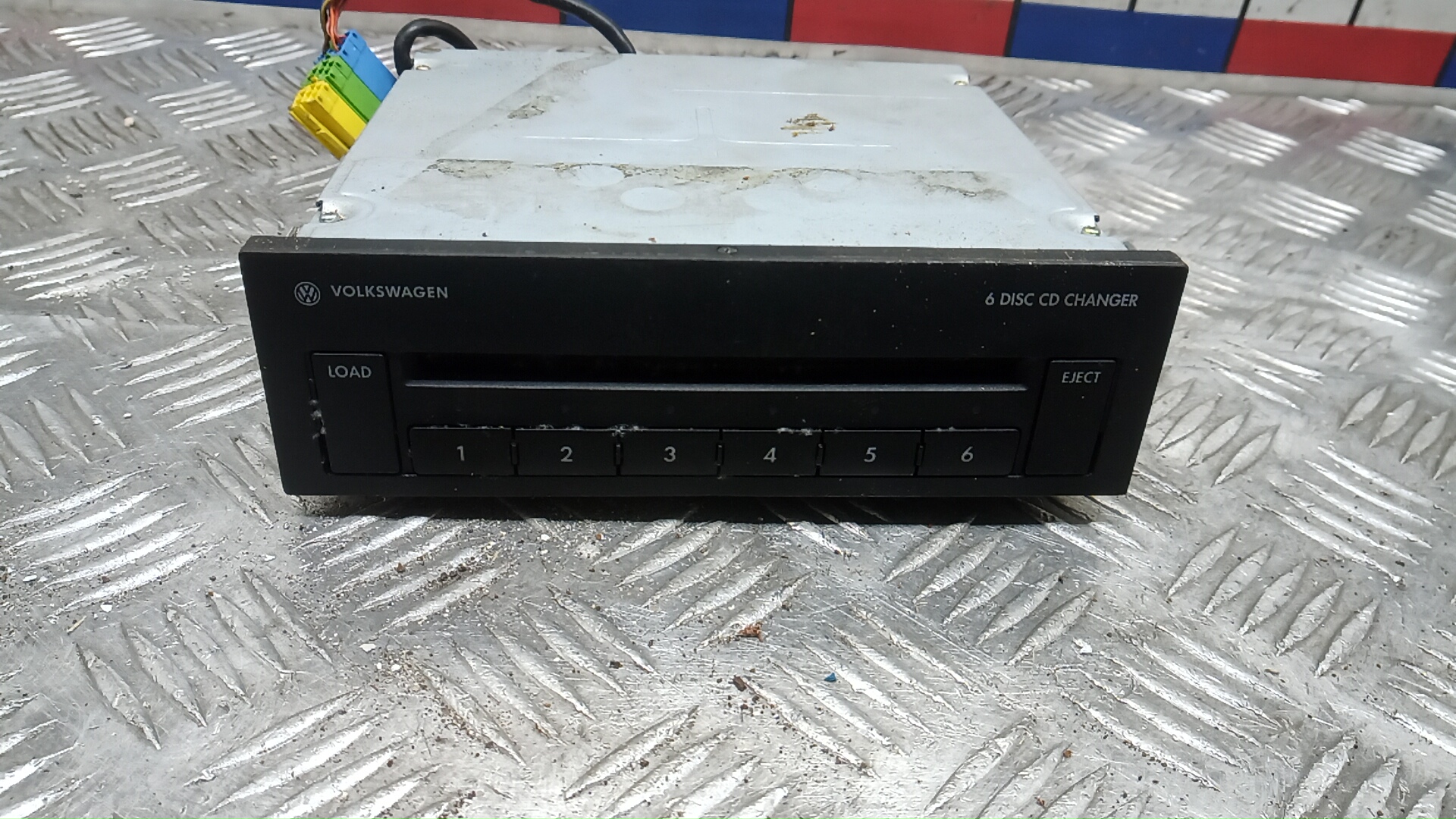 CD-чейнджер Volkswagen Sharan 2