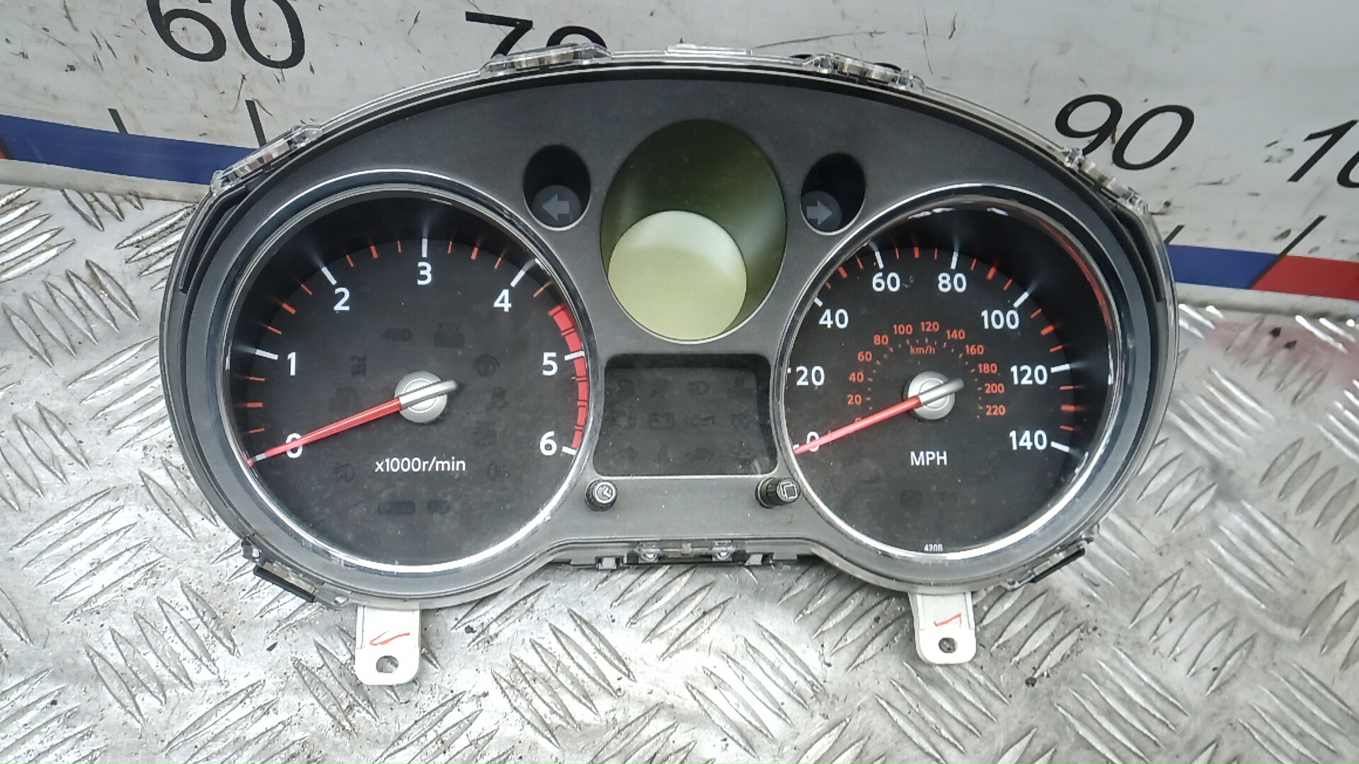 Щиток приборов Nissan X-Trail T31