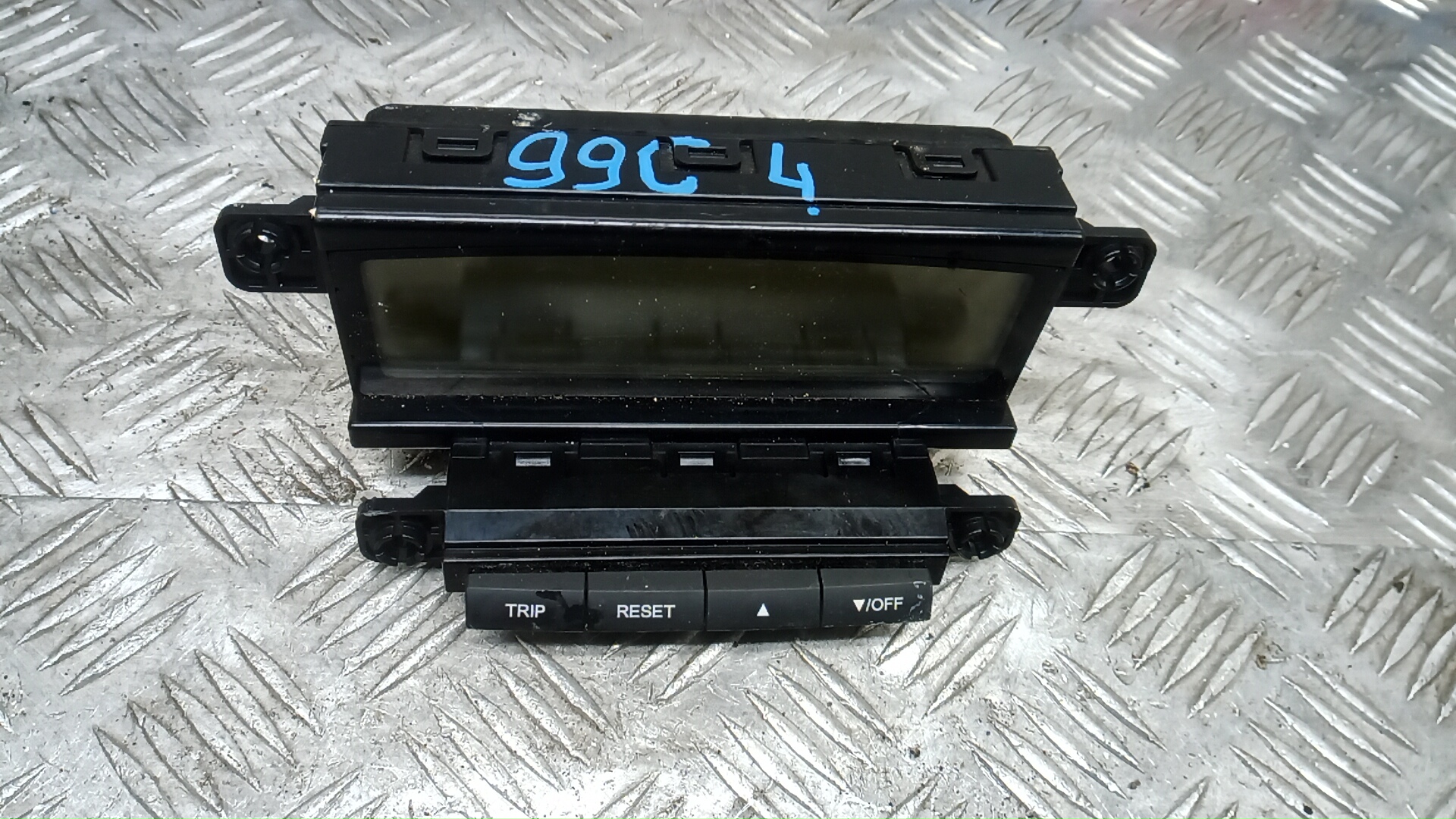 Монитор Kia Ceed 1