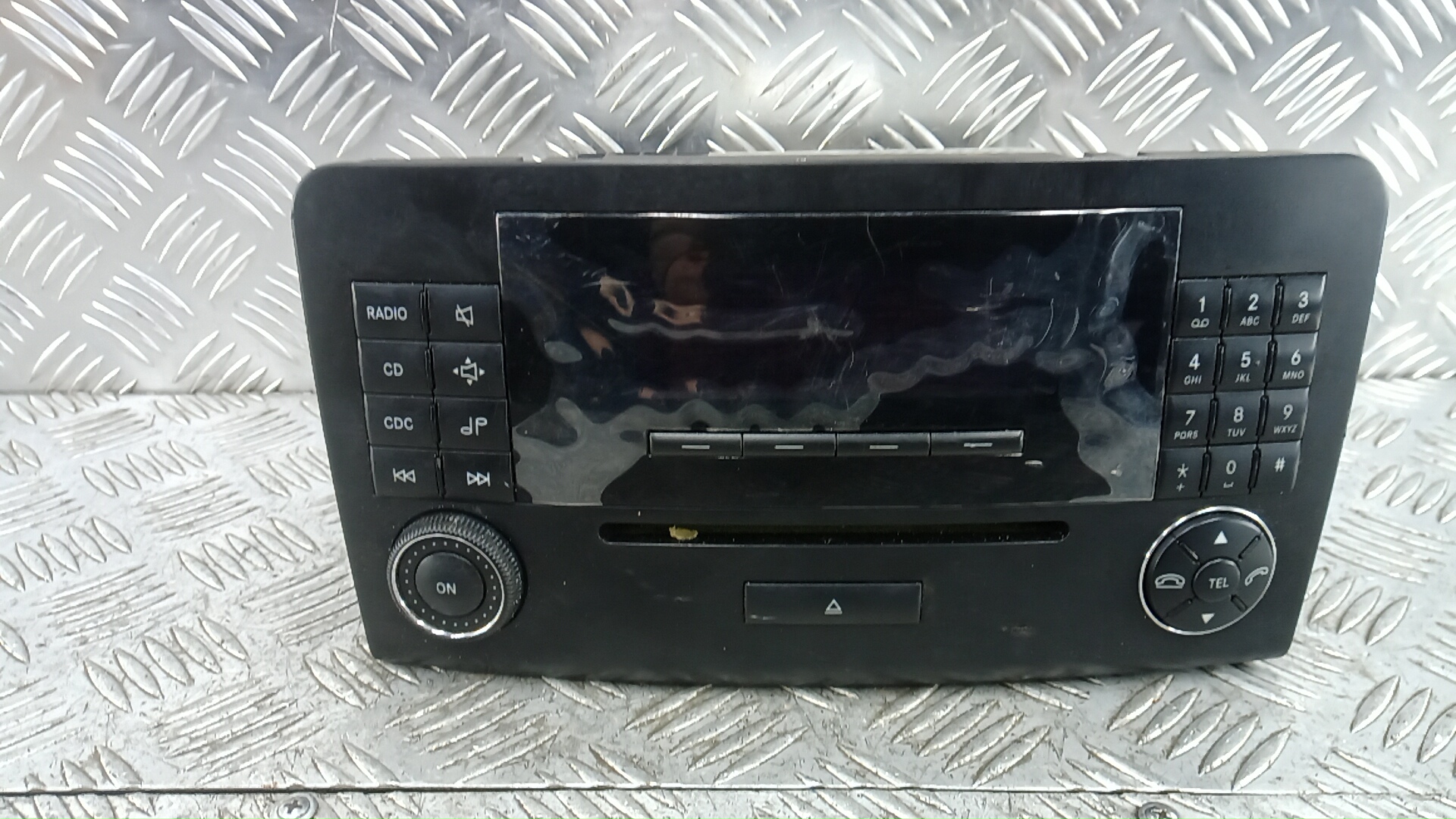 Магнитола Mercedes-Benz M-Class W164