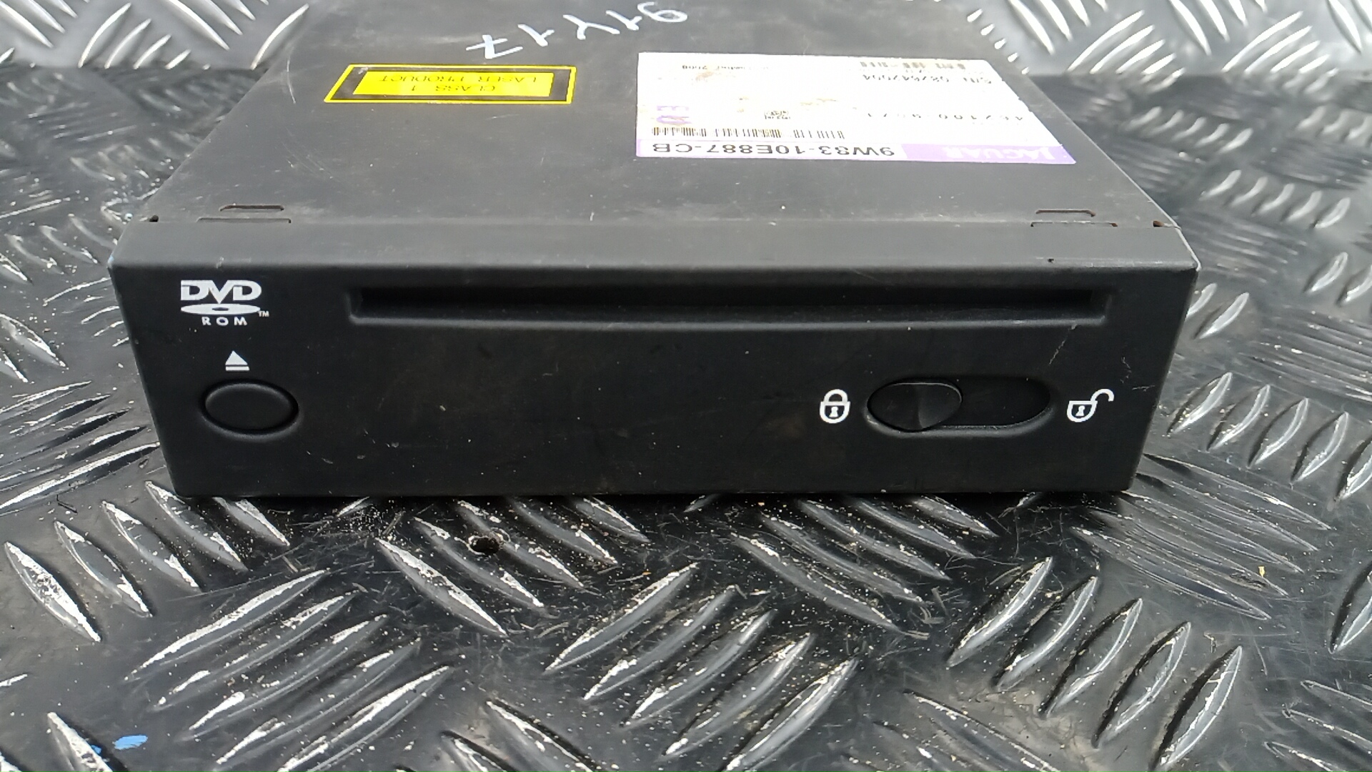 CD-чейнджер Jaguar XF (X250)