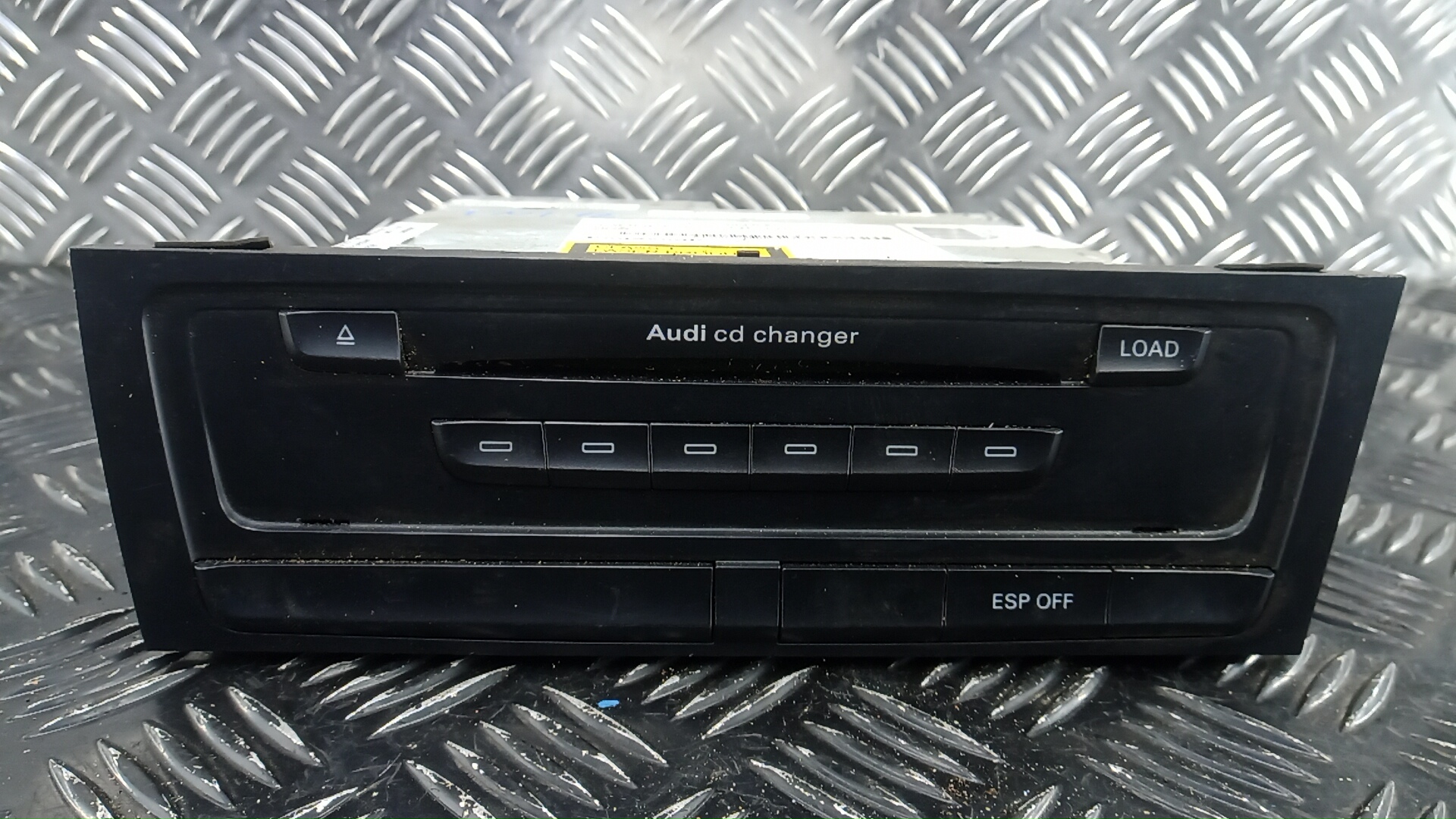 CD-чейнджер Audi A5 1