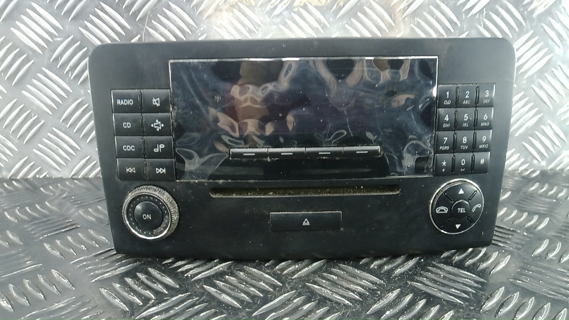 Магнитола Mercedes-Benz M-Class W164