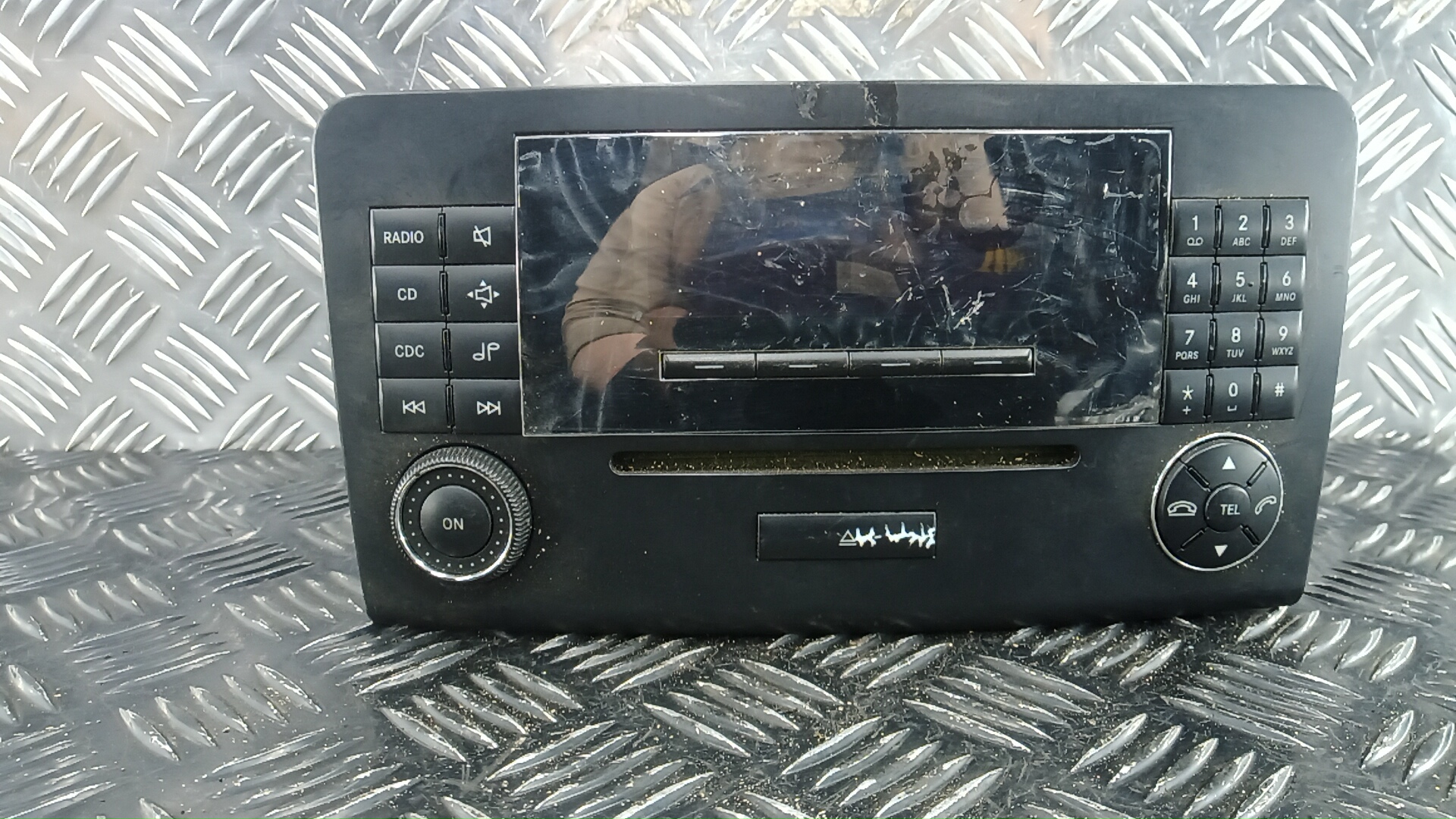 Магнитола Mercedes-Benz M-Class W164