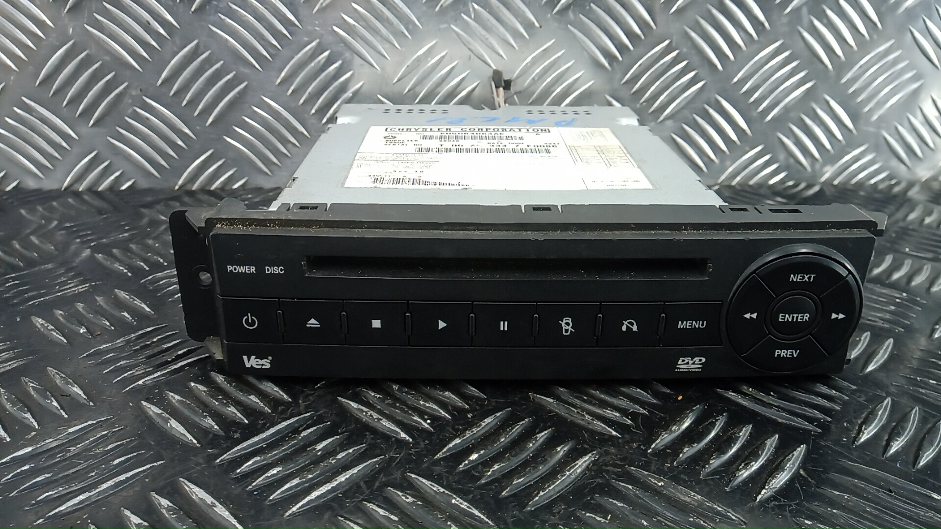 CD-чейнджер Chrysler Voyager 5