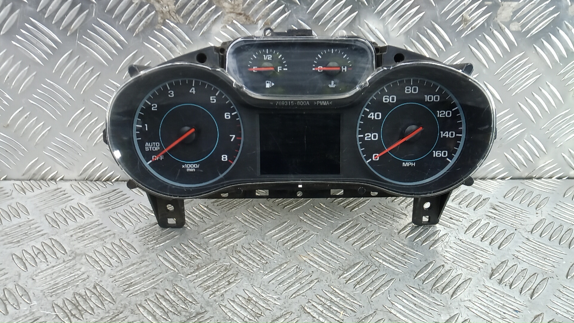 Щиток приборов Chevrolet Cruze 2