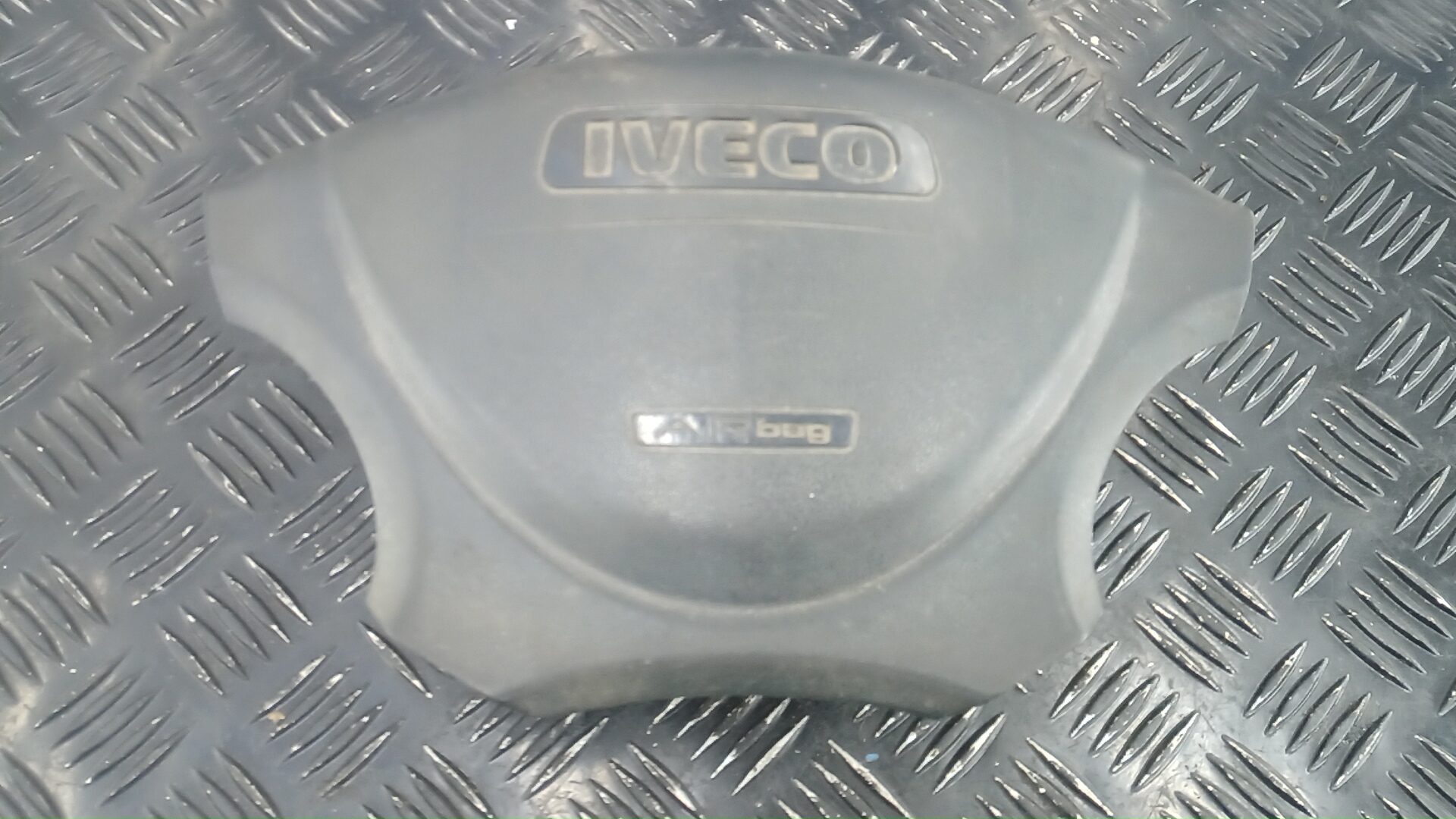 Подушка безопасности водителя Iveco Daily 4