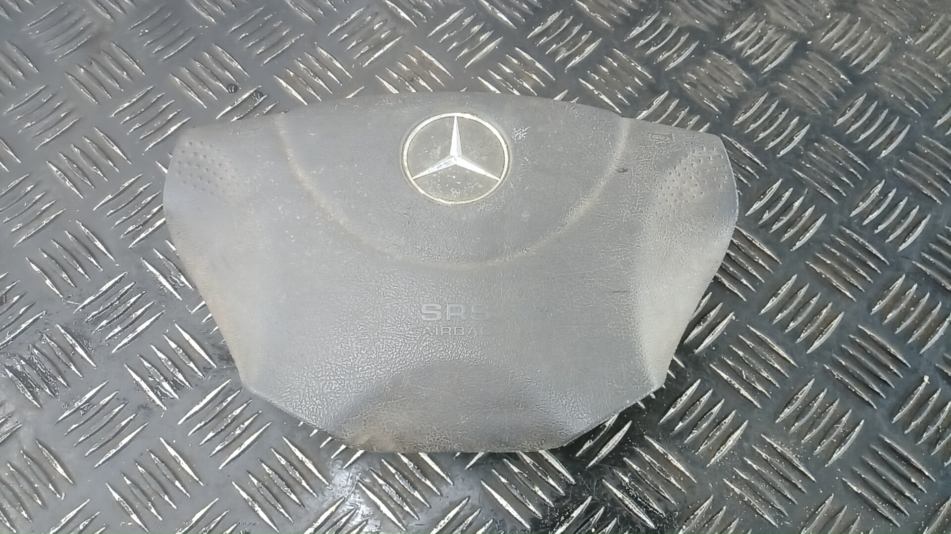 Подушка безопасности водителя Mercedes-Benz Vito W638