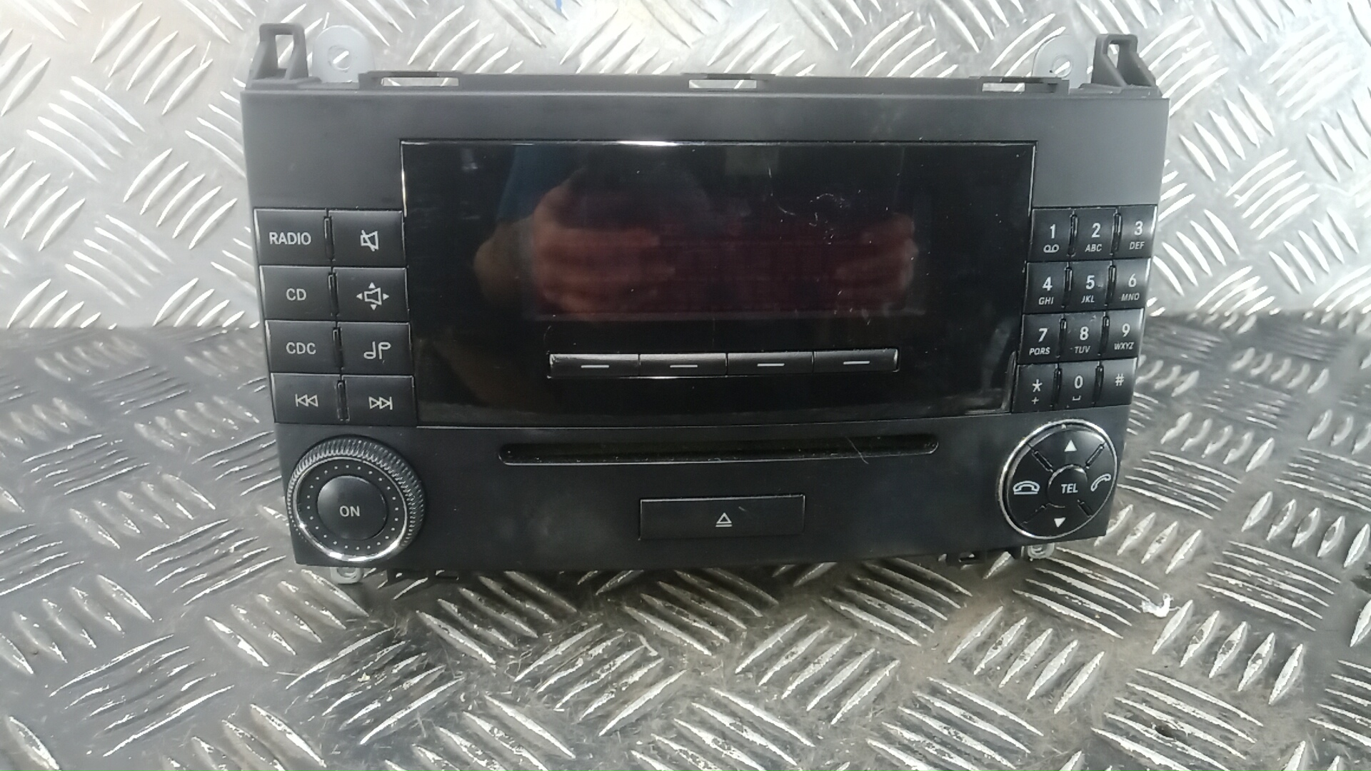 Магнитола Mercedes-Benz B-Class W245