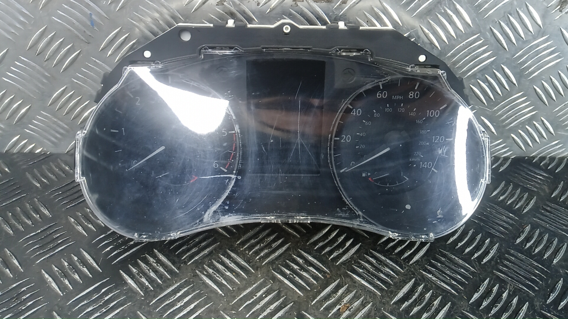Щиток приборов Nissan Qashqai J11