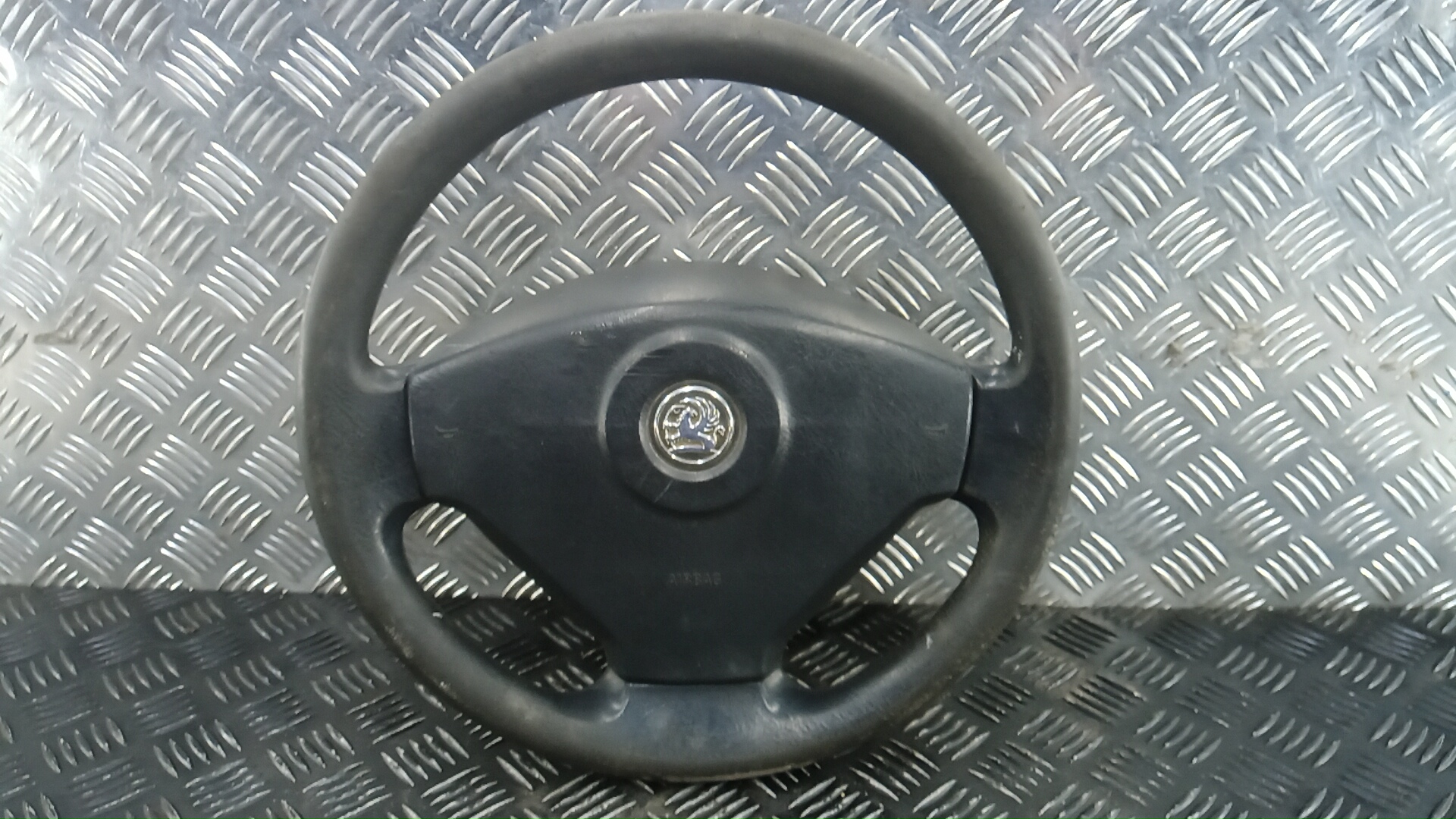 Руль Opel Vivaro