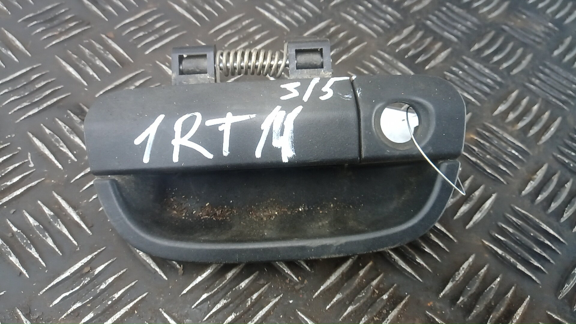 Ручка двери 3-5 Mercedes-Benz Vito W639