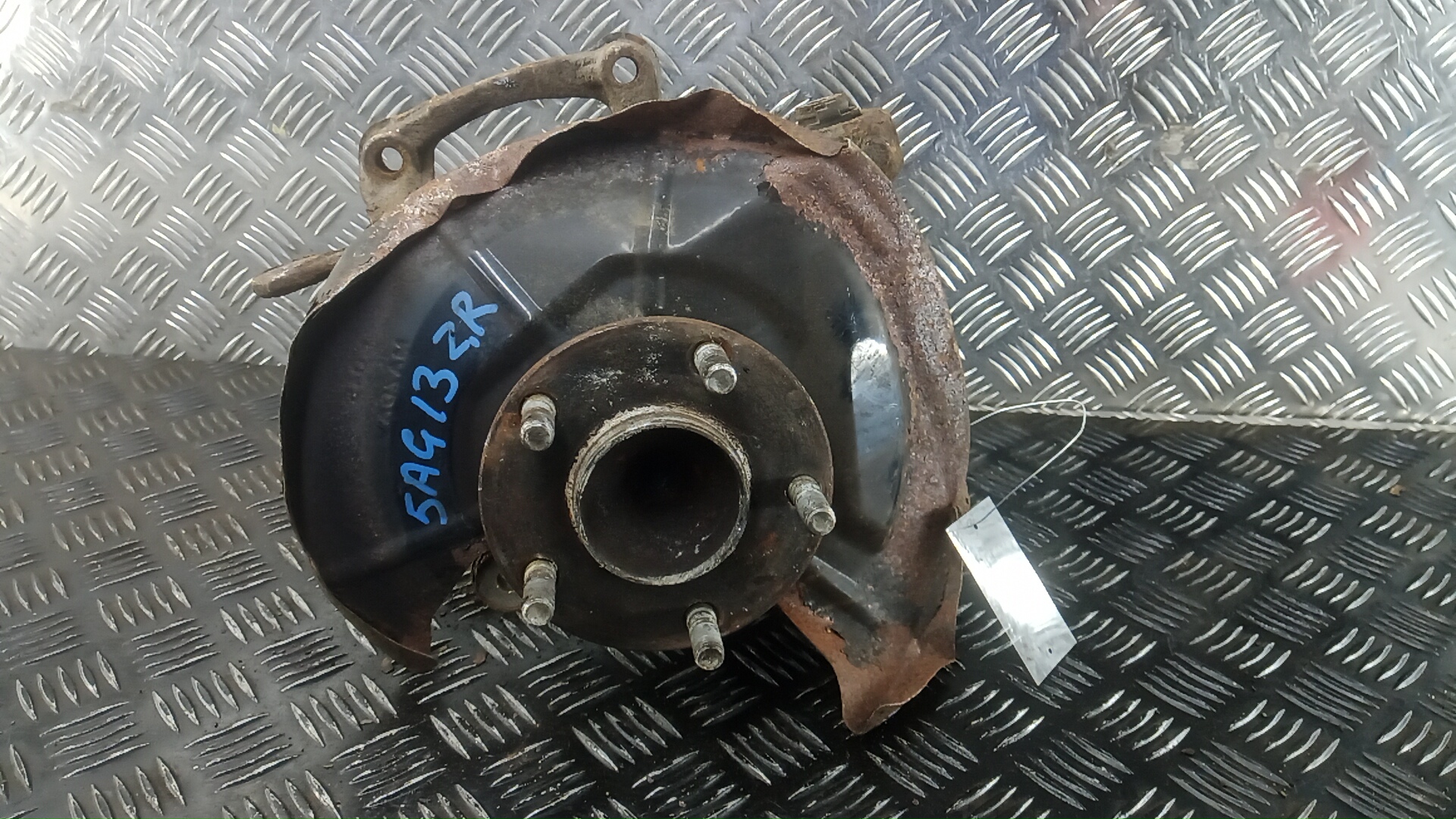 Ступица задняя правая Mazda 3 BM