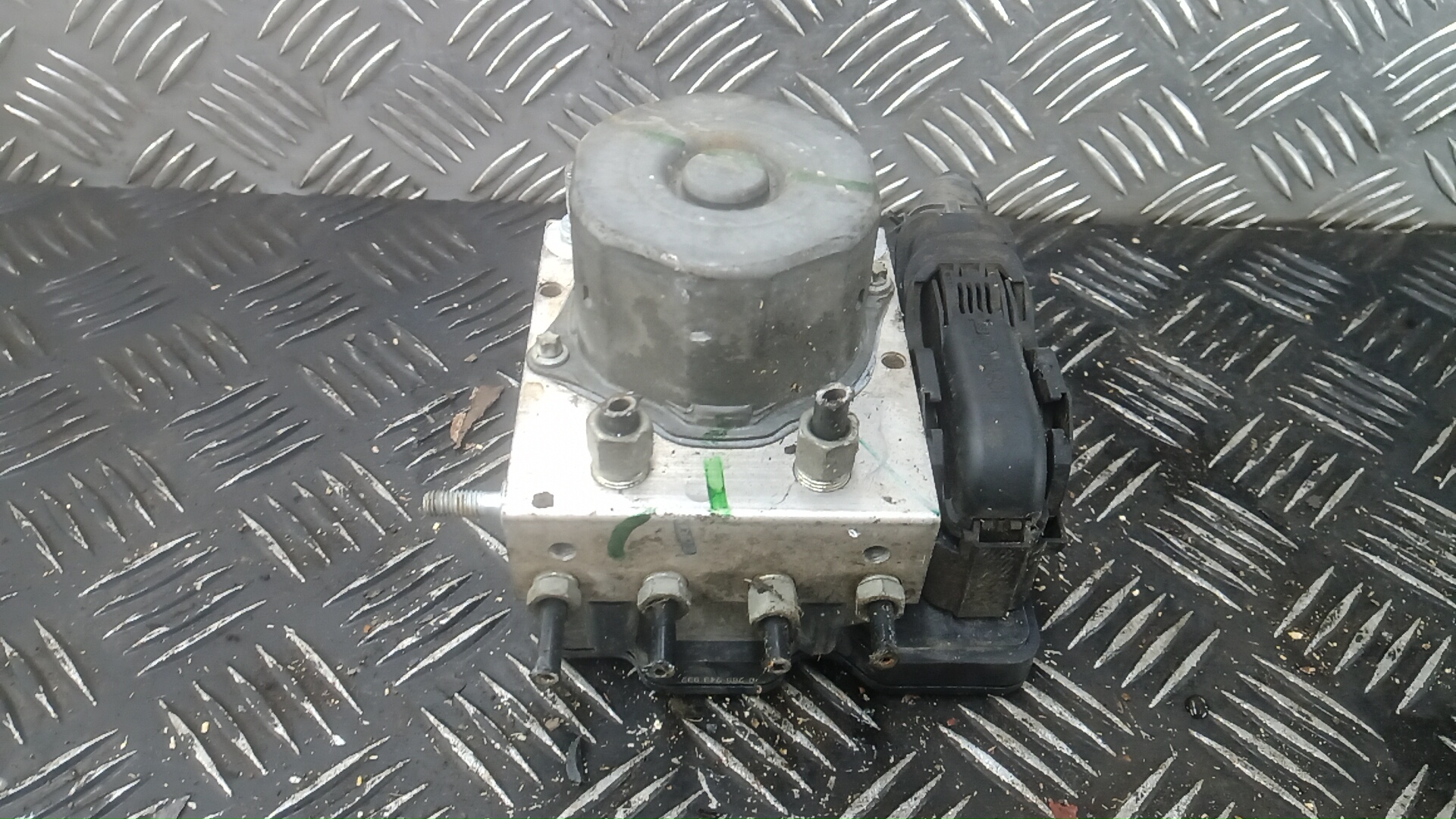 Блок ABS Nissan Qashqai J11