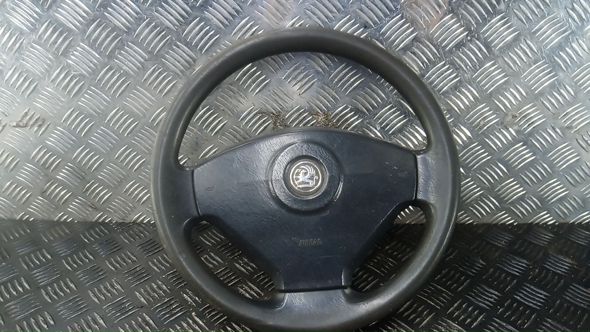 Руль Opel Vivaro