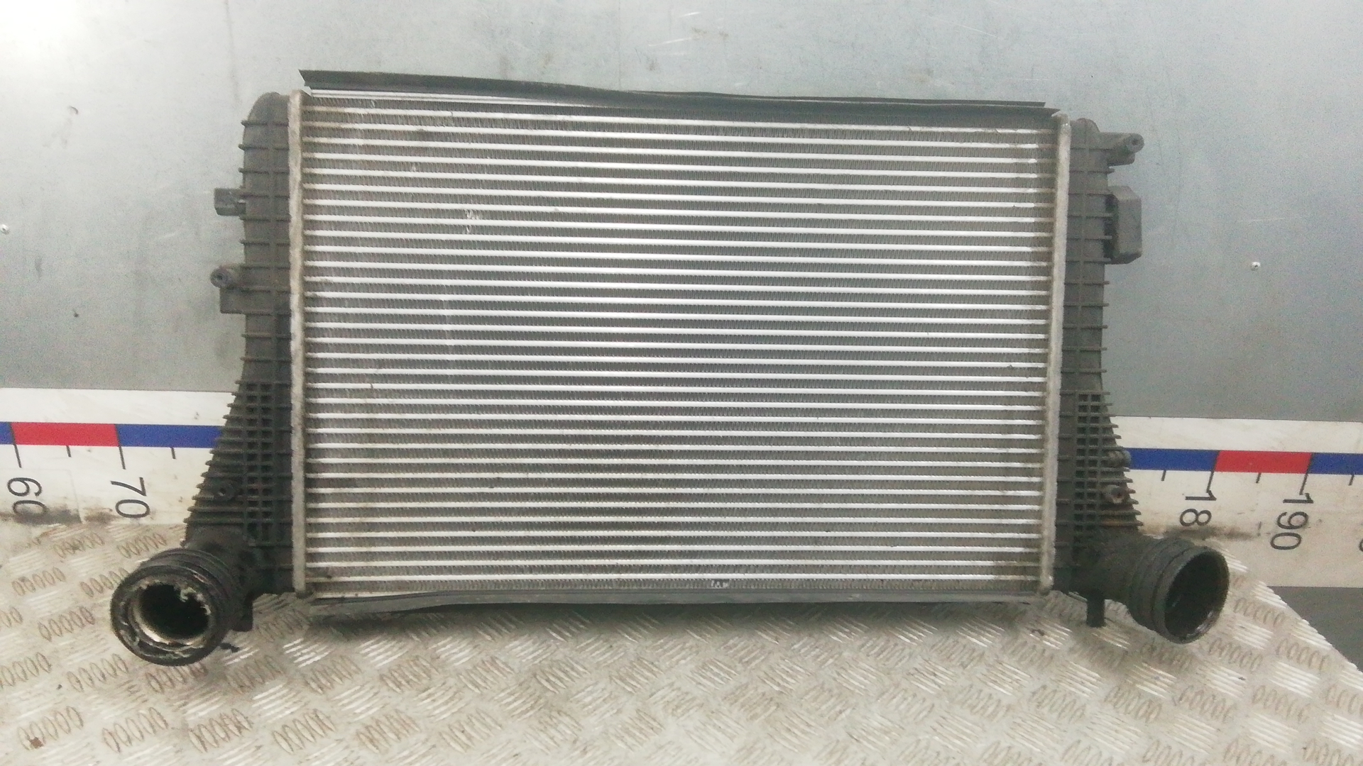 Радиатор интеркулера Skoda Octavia