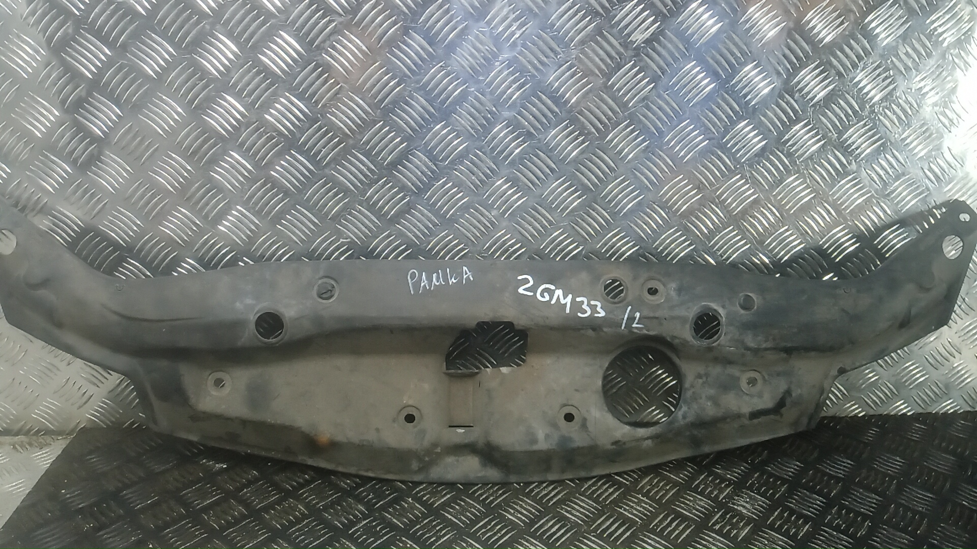Рамка капота Honda Civic 8