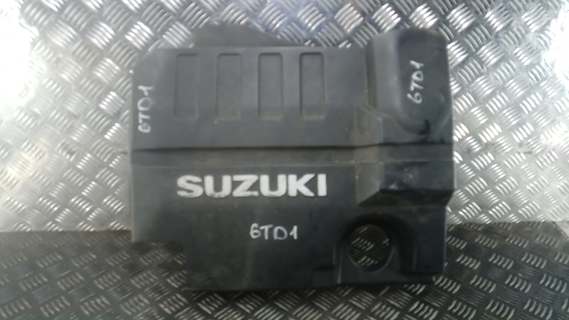 Защита двигателя верхняя Suzuki Grand Vitara 2