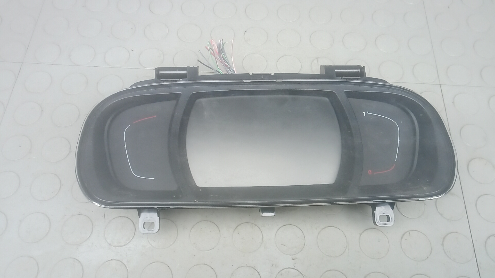 Щиток приборов Renault Kadjar 1