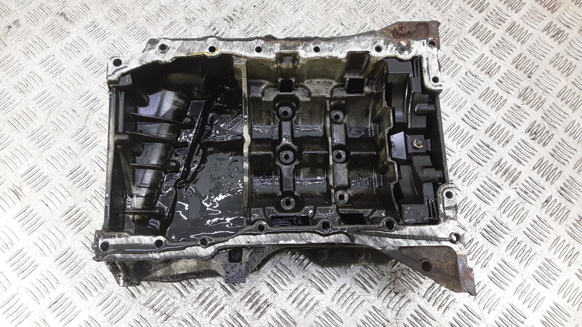 Поддон дизельный Nissan Primastar