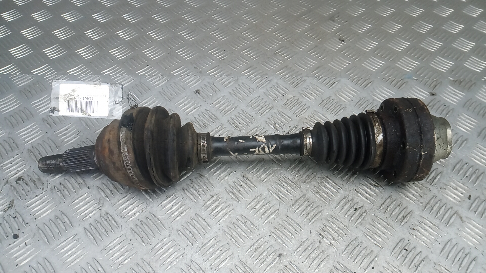 Привод передний правый Audi Q7