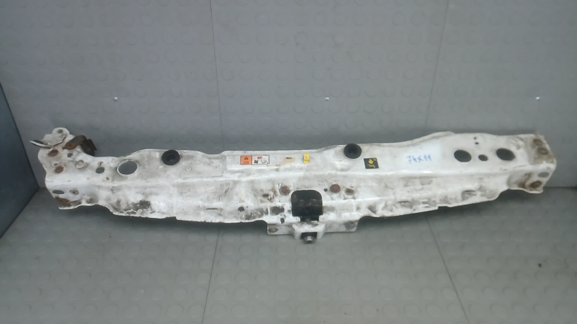Рамка капота Ford Transit 7