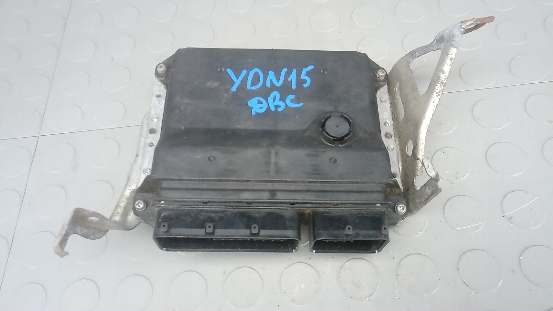 Блок управления двс Toyota Auris