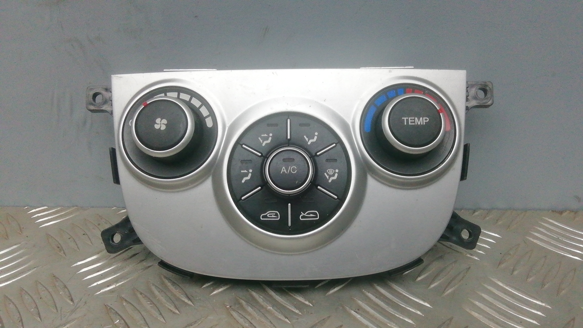 Блок управления печки и климат-контроля Hyundai Santa Fe 2