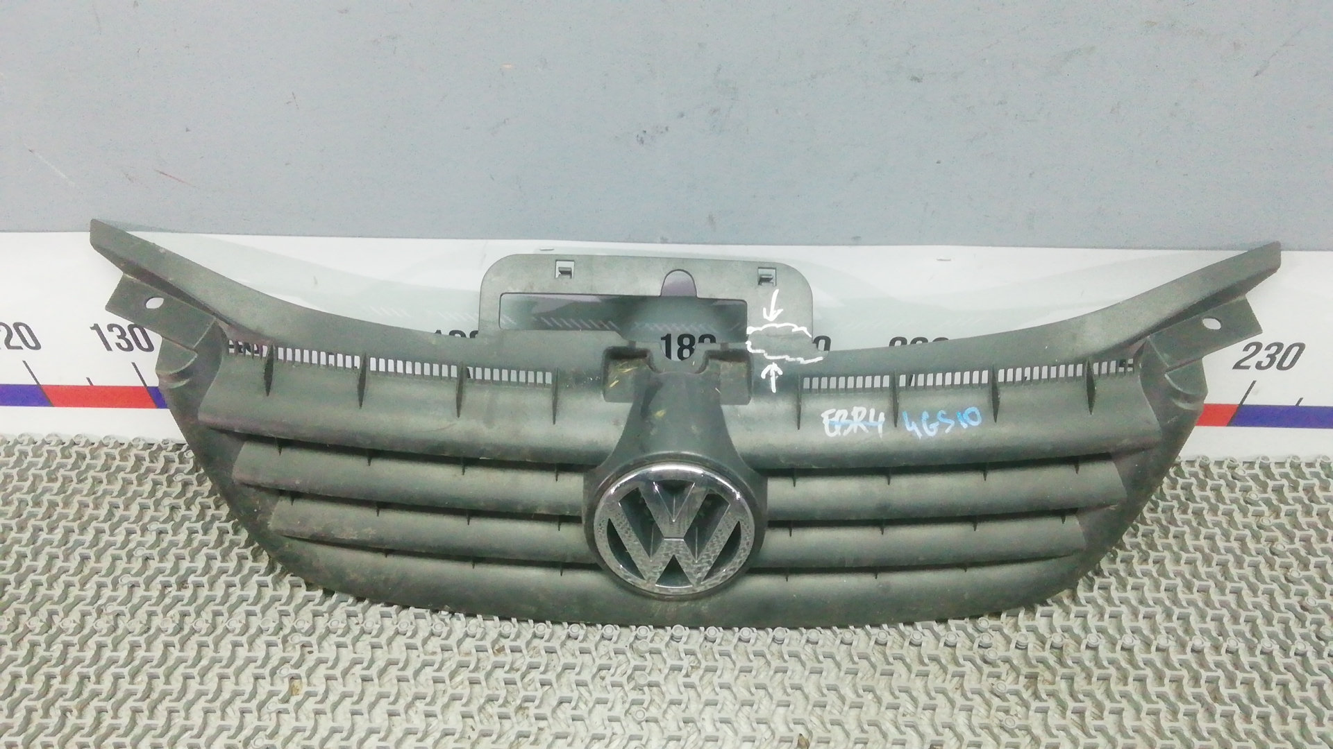 Решетка радиатора Volkswagen Touran (1T1, 1T2)